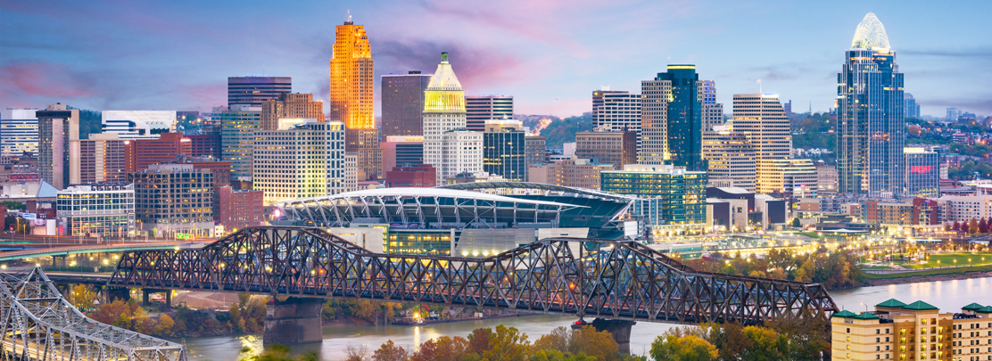 downtown cincinnati skyline at dusk