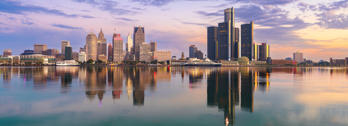 downtown detroit skyline at dusk